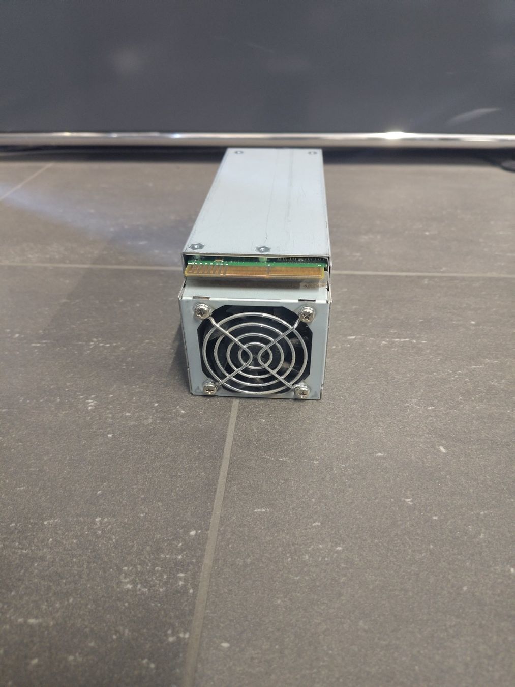 Intel Server: Delta DPS-600SB Intel Server Netzteil 12V ***PORTOFREI*** – Usato da Landquart venduto da Chrigi88 2