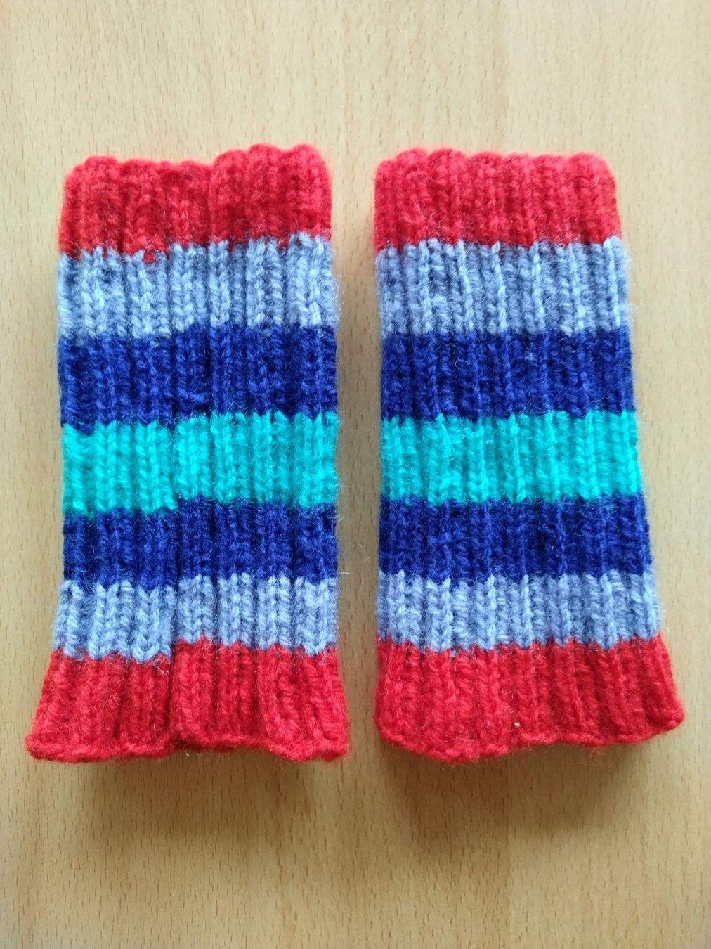 Guanti & manicotti: Pulswärmer handgestrickt – Nuovo (secondo la descrizione) da Jona venduto da Argus36 1