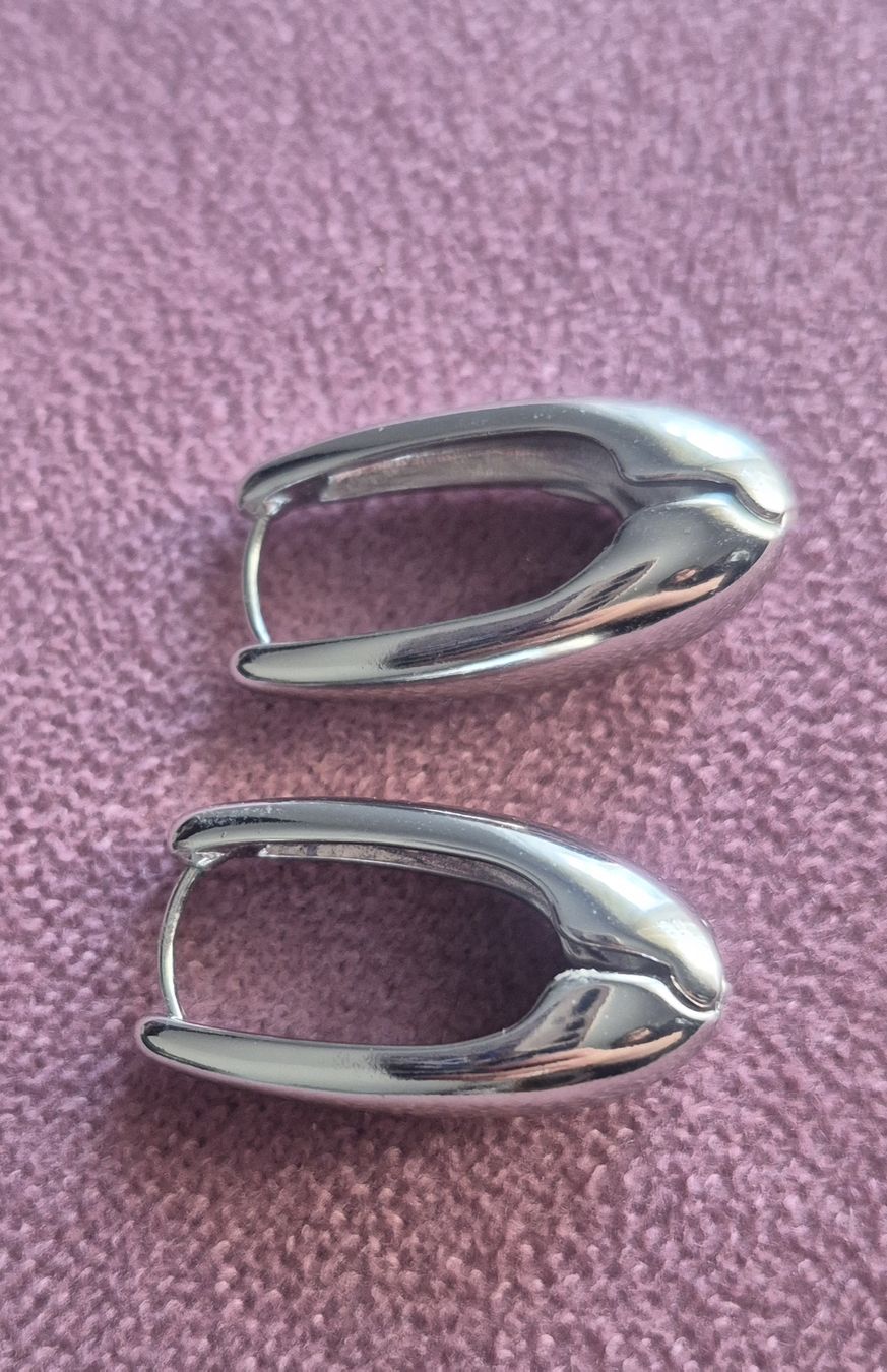 Orecchini pendenti & Orecchini a lobo: Orecchini da donna color argento, design moderno – Nuovo (secondo la descrizione) da Giubiasco venduto da Stefaniav
