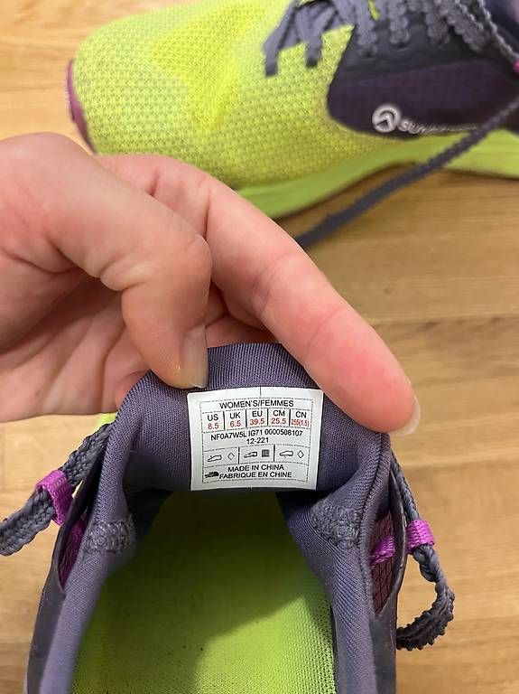 North Face Scarpe da donna: North Face Trail Running Schuhe Carbon – Usato da Güttingen venduto da sin_6lcy 2