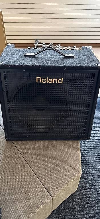 Amplificateurs: Roland Keyboard Verstärker KC500 – D'occasion à Rorschach par Crossfire34343 3