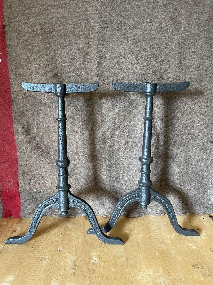 Altri mobili d'antiquariato: Tischbeine Horgen Glarus – Usato da Klosters Dorf venduto da willfried01
