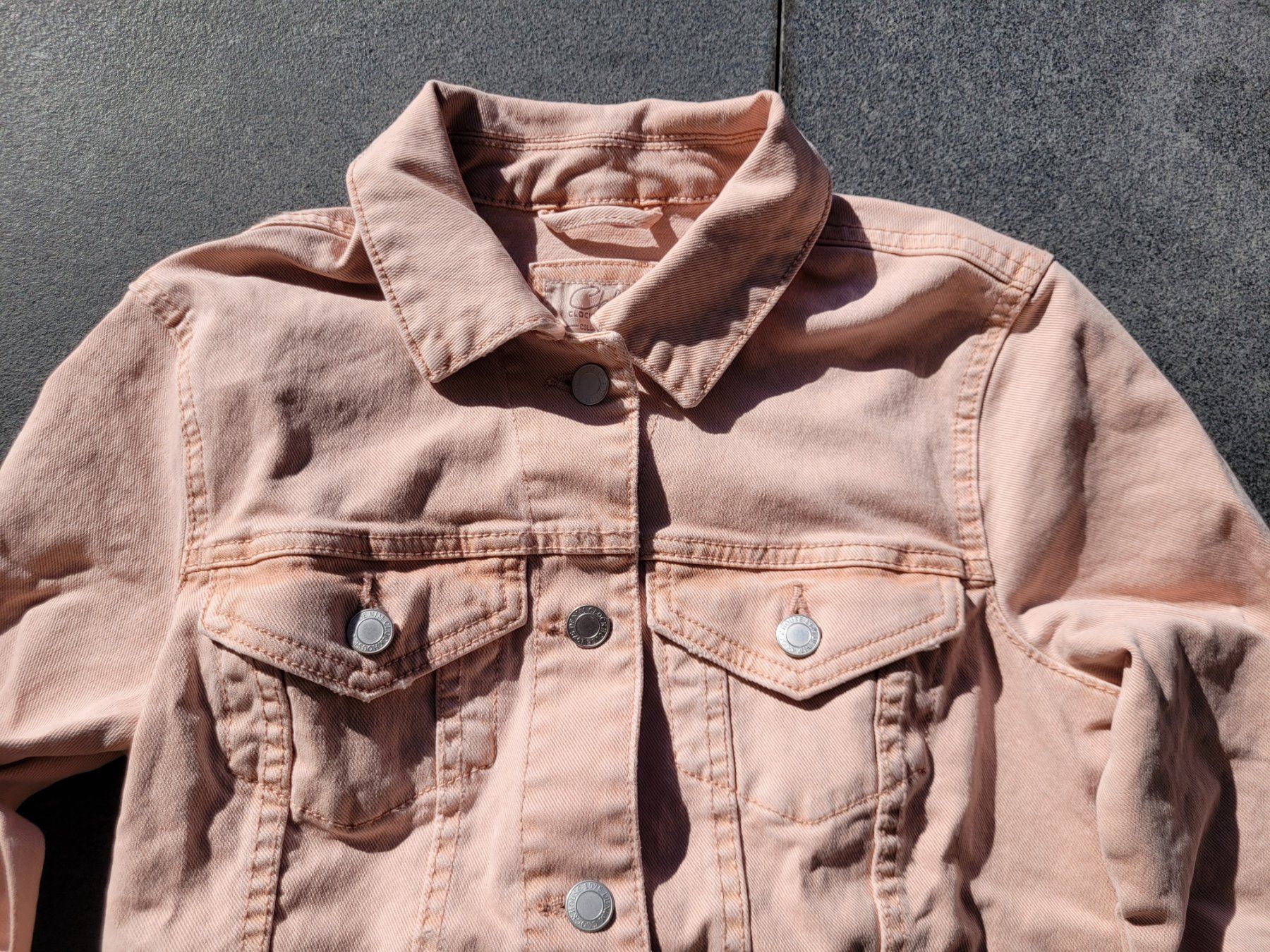 Giacche: CLOCKHOUSE Jeansjacke Damen Gr.36, Farbe lachs – Usato da Oetwil am See venduto da swisspeak 1