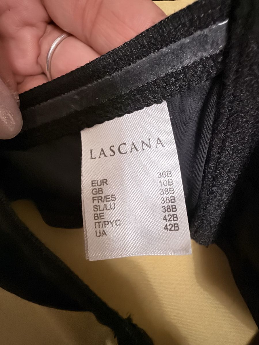 Lascana Costumi da bagno & Bikini: LASCANA bikini nero 38B con perline ottimo stato – Nuovo (secondo la descrizione) da Bellinzona venduto da bul_mvy5 3