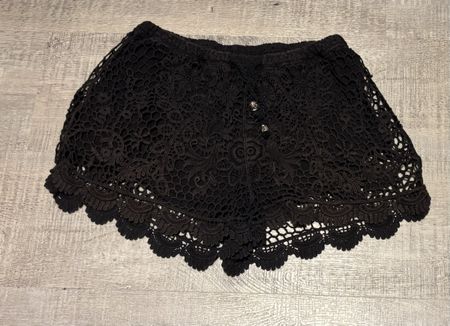 Kurze Hose Amisu Gr. 36