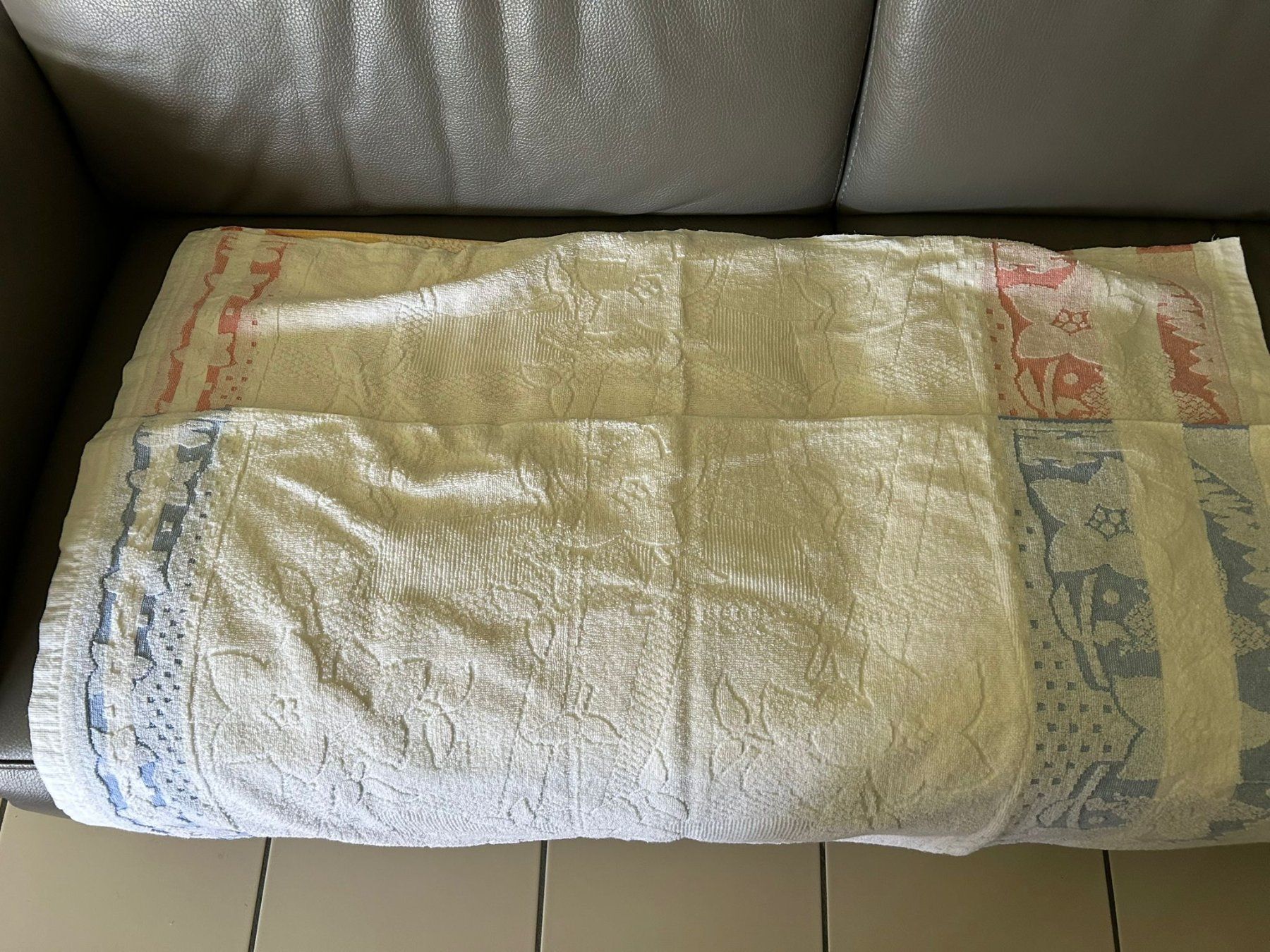 Teli da bagno: Coppia di asciugamani 50x95 cm – Usato da Melano venduto da H-Sara