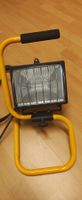 Halogen Baustrahler mit Standfuss gelb gebraucht