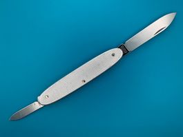 Victorinox 84mm
