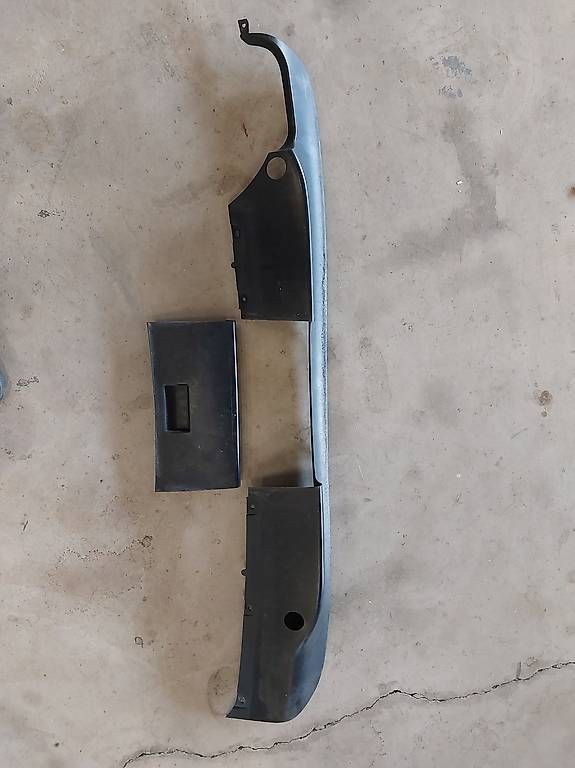 Diffusori di oli essenziali: BMW E46 M Paket Diffusor, Heckeinsatz, Anhängerkupplung – Usato da Mettendorf TG venduto da GarageSchenkel 2