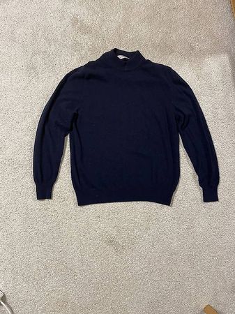 Dunkelblauer Markenwollpullover Gr. M