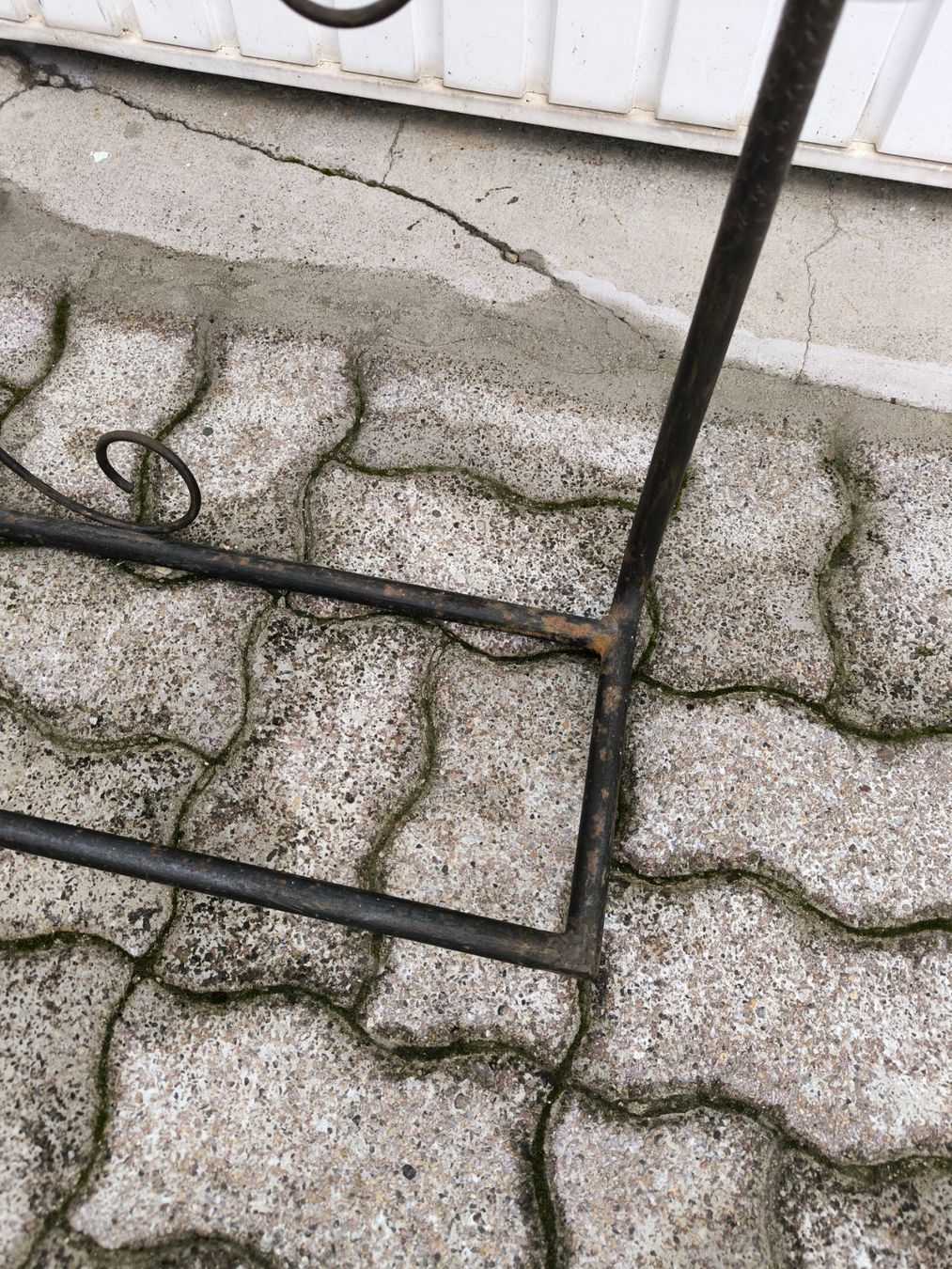 Guardaroba: Porte manteaux goût Feraud – Usato da Wittenheim venduto da LeGrenierdeSam 8