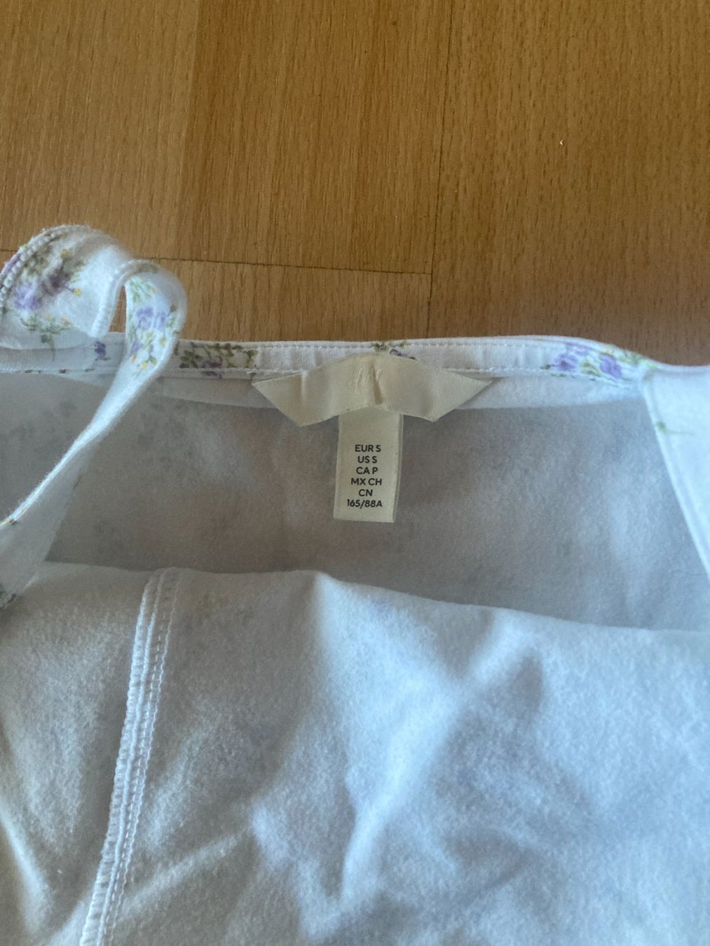 H&M Lotti di vestiti: 2 Bodies H&M S – Usato da Wohlen AG venduto da schimmelreiter1234 5