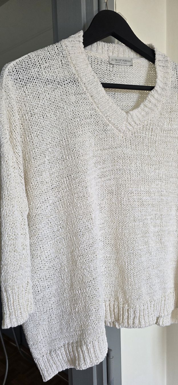 Pullover & Sweatshirts: Pull col V  blanc – Gebraucht aus Yverdon-les-Bains von van_dq65 1