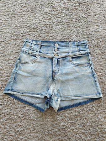 Hot Pants / Shorts 