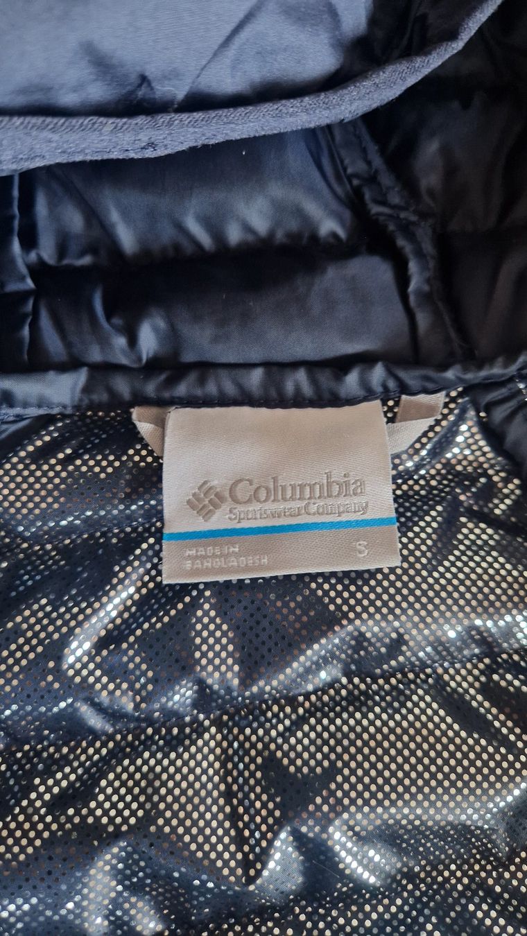 Columbia Giacche: Columbia Powder Lite Jacket – Nuovo (secondo la descrizione) da Le Grand-Saconnex venduto da arkanoid555 8