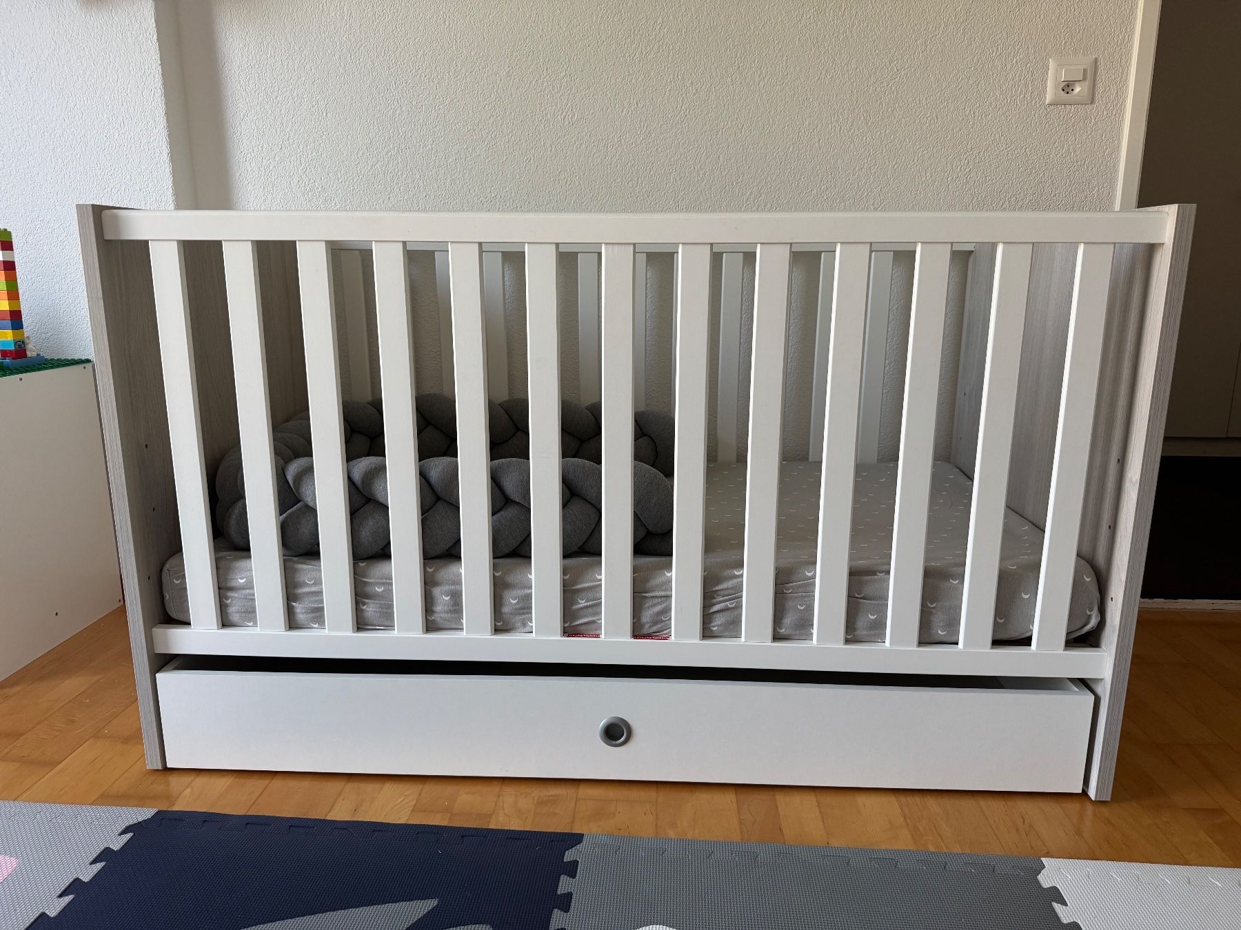 Betten: Kinderbett mit Lattenrost 70x140cm – Gebraucht aus Birmensdorf ZH von VanMatterh0rn 4