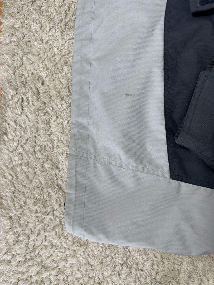Columbia Giacche: Veste Columbia blouson Imperméable gris clair - Taille XL – Usato da Neuchâtel venduto da aliceguins 8