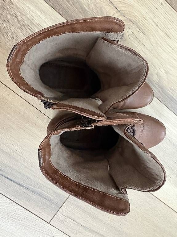 Damenschuhe: Mustang Stiefel – Gebraucht aus Plasselb von aen_7lpd 2