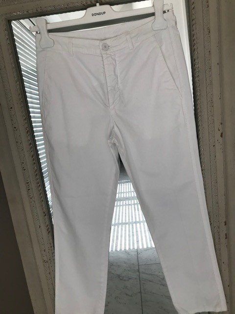 Dondup Hosen: Hose von Dondup,  Gr. 25, weiss – Neu (gemäss Beschreibung) aus Kilchberg von boudoir076