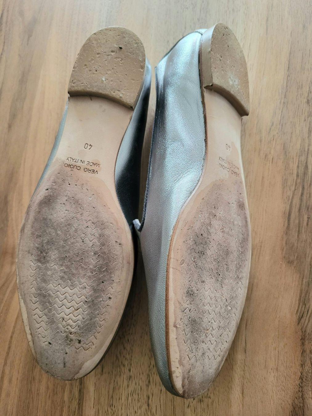 Damenschuhe: Lederballerina silber – Gebraucht aus Bolligen von mo.strubelimutz.63 3