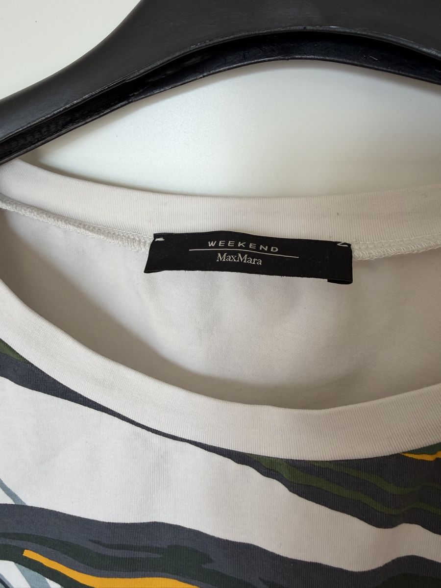 Max Mara T-shirt: T SHIRT WEEKEND MAX MARA – Nuovo (secondo la descrizione) da Crissier venduto da seikoruby 1