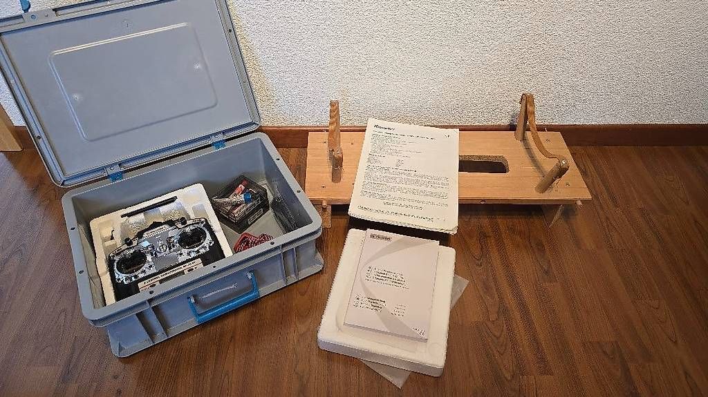 Graupner Modellismo RC: Graupner Trueblue RC-Segelboot – Usato da Nottwil venduto da jan_n5cw 3