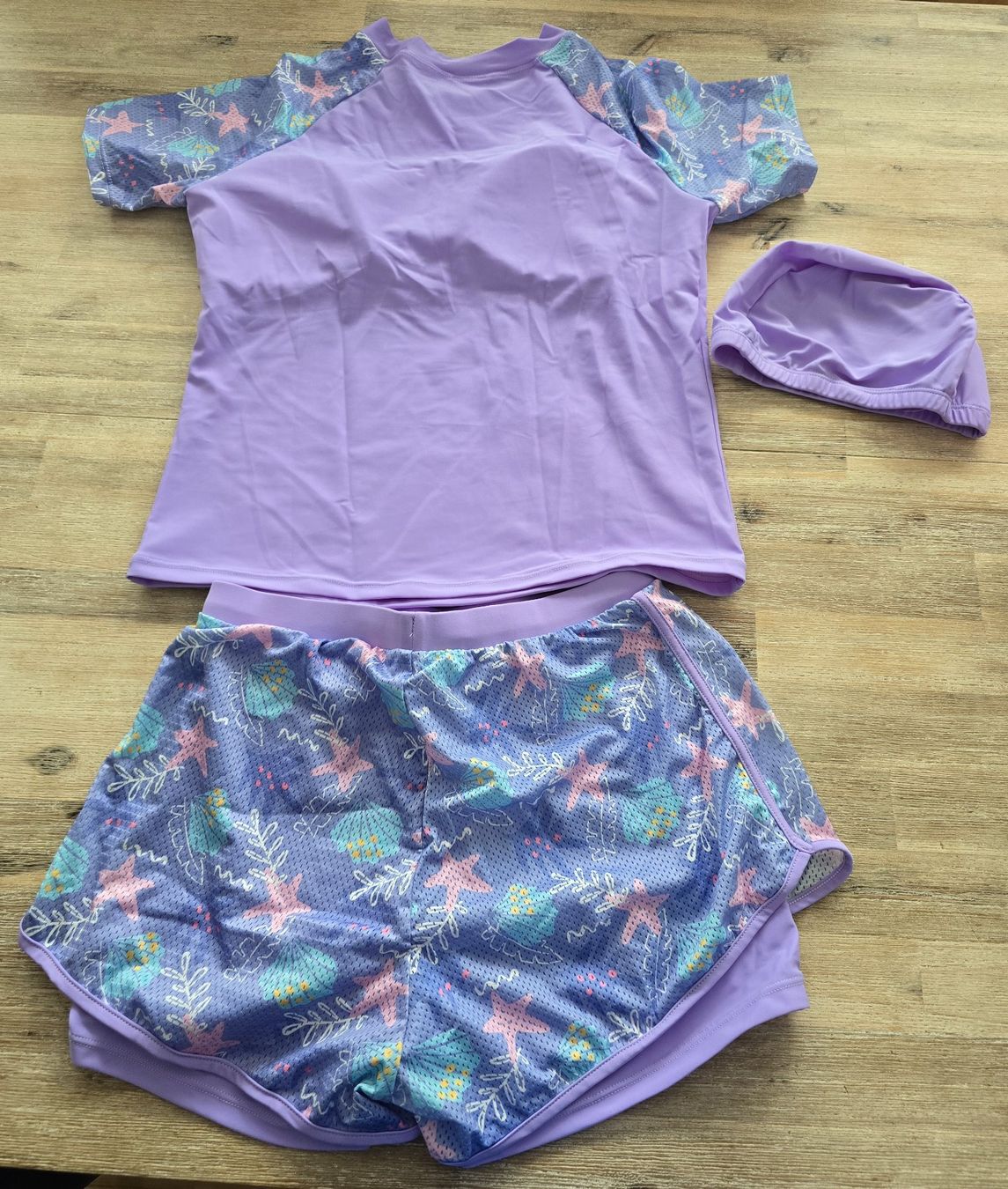 Badekleider & Bikinis: Bade-Set violett mit Badekappe Grösse 160 – Neu und originalverpackt aus Willisau von isa117 1