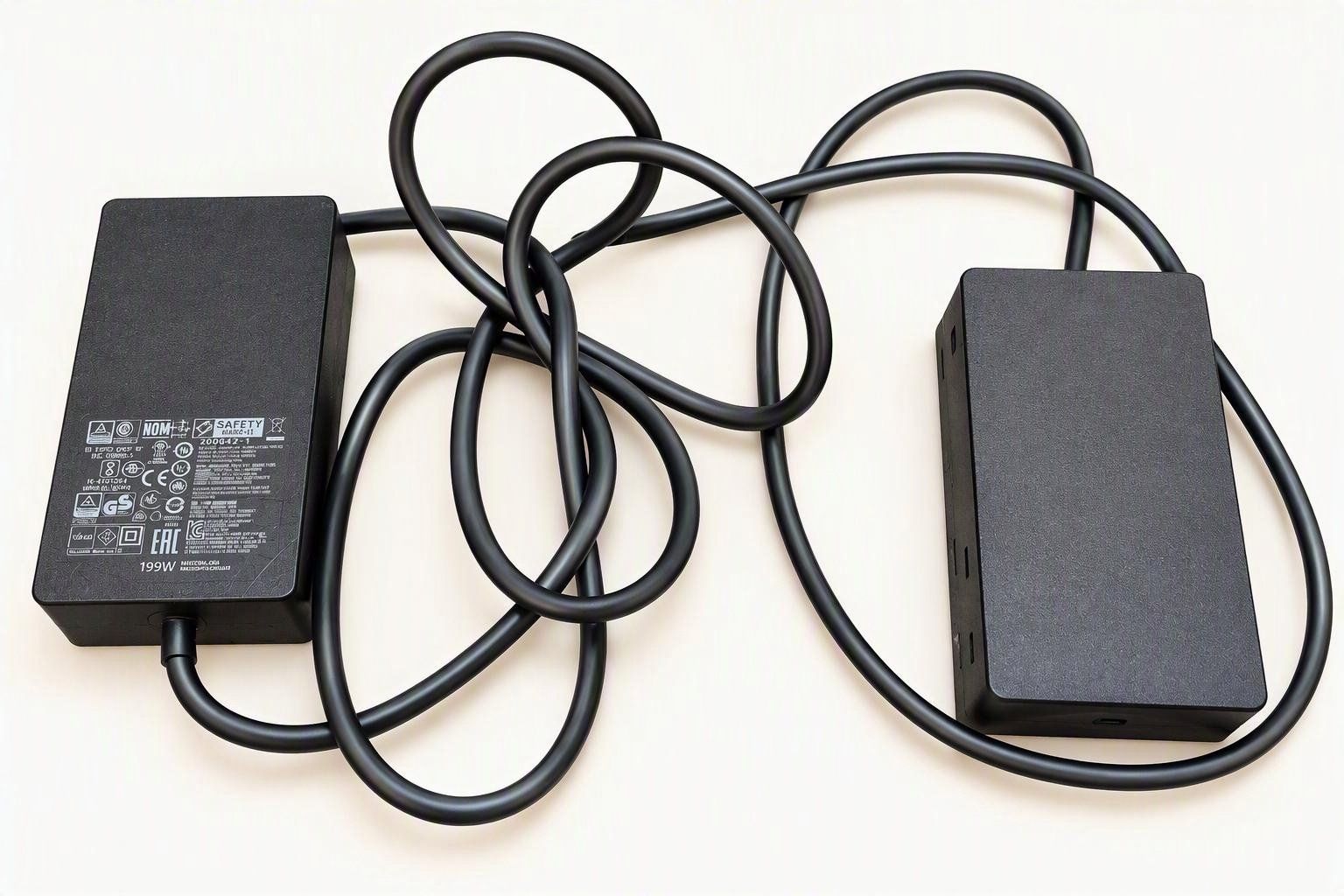 Microsoft Dockingstation: Microsoft Surface Dock 2 – Gebraucht aus Subingen von Rsteiner 2