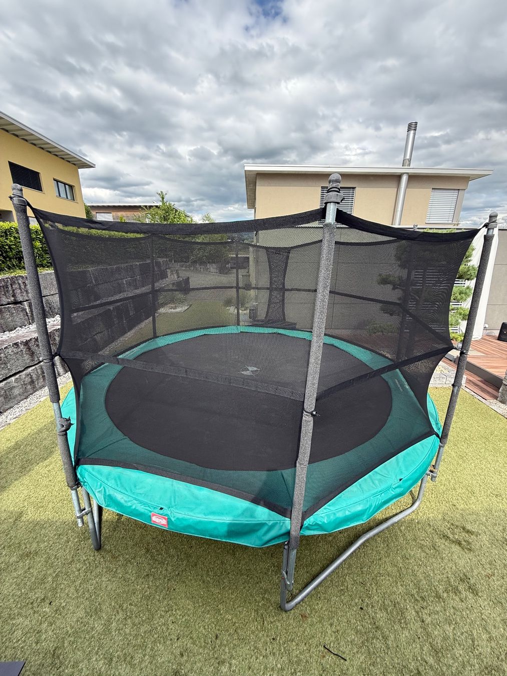 Trampolini: Berg Trampolin Durchmesser: 430cm – Usato da Eschenbach SG venduto da Starchief1956 4