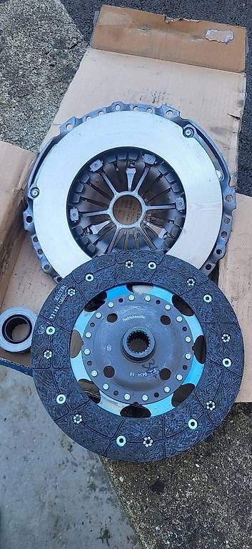 Tutti pezzi di ricambio auto: Embrayage PSA diesel 2.0 – Nuovo e nell'imballaggio originale da Tolochenaz venduto da vivienrobin 1