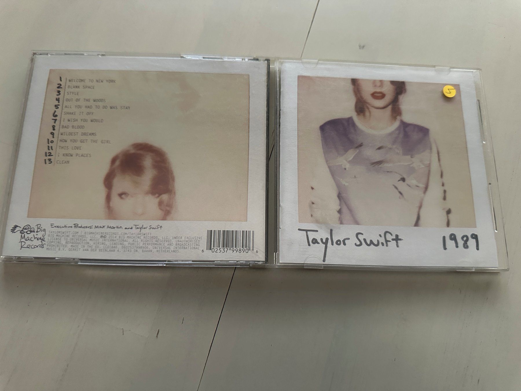 CDs: TAYLOR SWIFT tolle 1989 CD Kult Dance Pop Millenium – D'occasion à Basel par Partridge