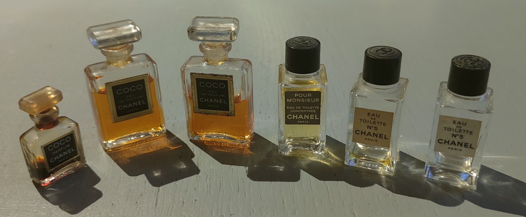 Chanel Profumi & Eau de Toilette: 6 flacons chanel de collection miniatures – Nuovo (secondo la descrizione) da Biel/Bienne venduto da notfun 6