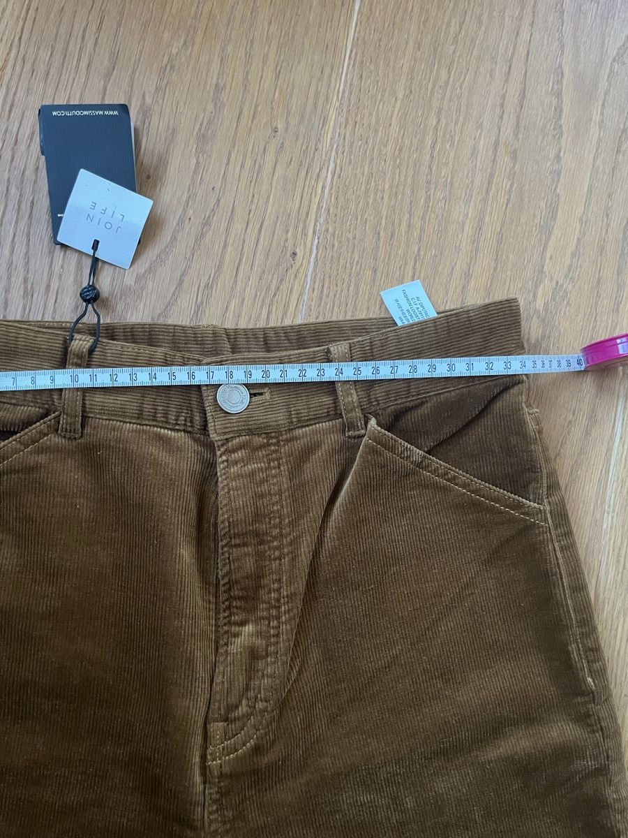 Massimo Dutti Pantaloni: Massimo Dutti Cordhose Gr.36, NEU!!! – Nuovo e nell'imballaggio originale da Wädenswil venduto da Iana32 4