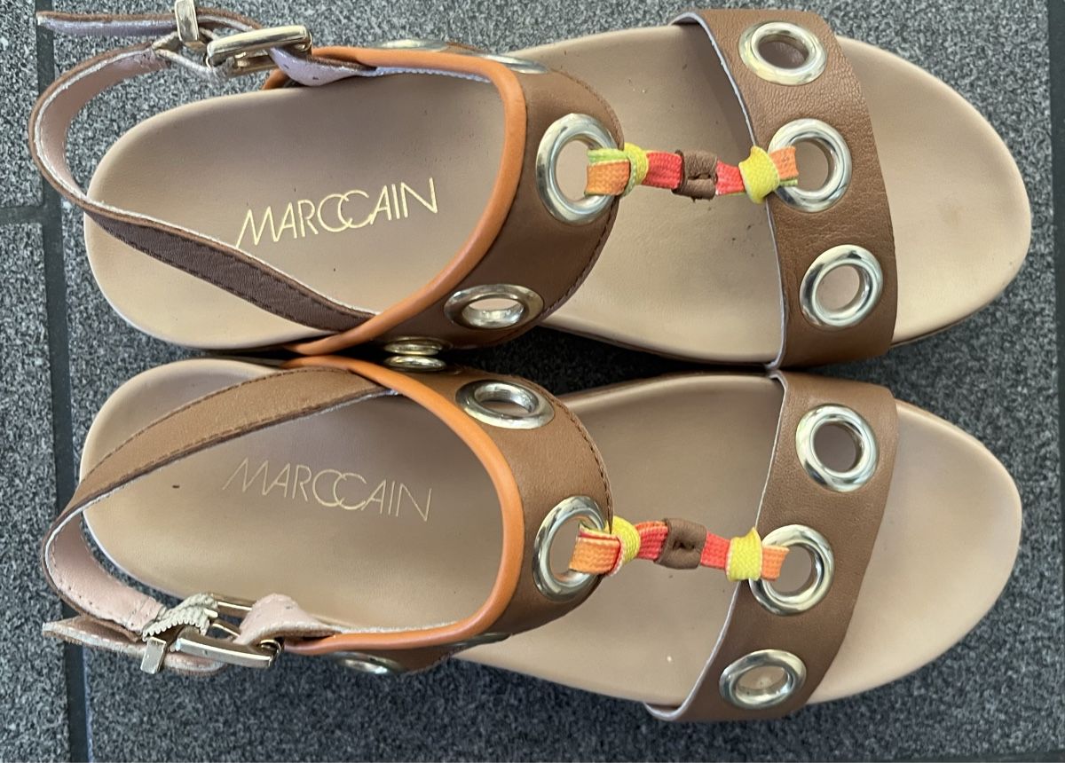 Marc Cain Damenschuhe: MarcCain-Sandalen, Gr. 37, Leder – Neu (gemäss Beschreibung) aus Hünenberg See von spartakus02 2