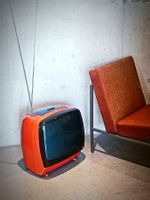 Vintage Space Age Fernseher aus Italien aus den 70er Jahren