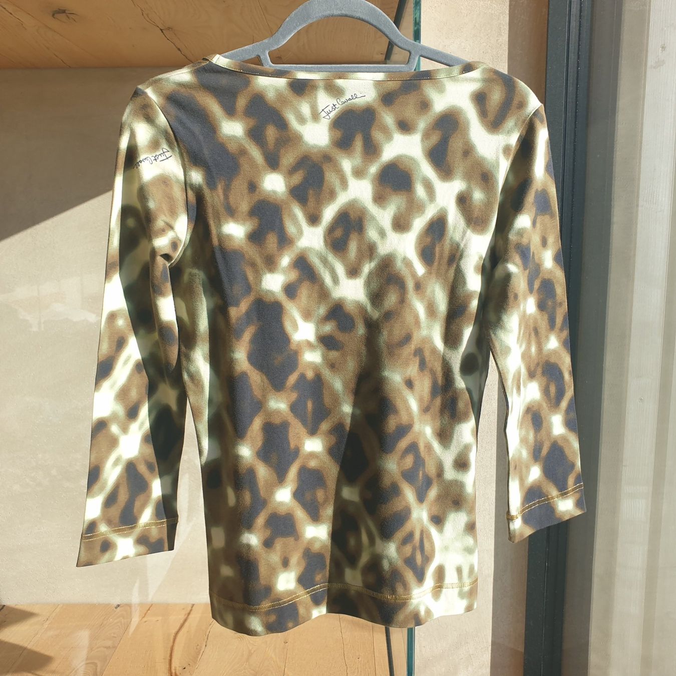 Roberto Cavalli Top: 🐸 ROBERTO CAVALLI PULLOVER / LANGARM TOP M – Nuovo (secondo la descrizione) da Môtier (Vully) venduto da Frogs 5