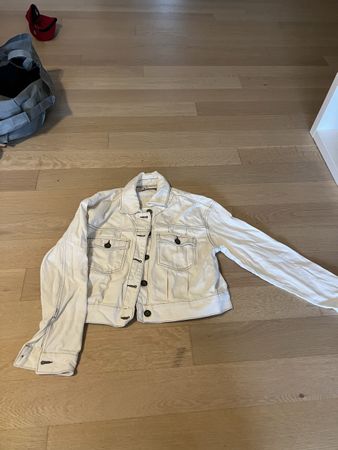 Zara Jeansjacke weiss Grösse S guter Zustand