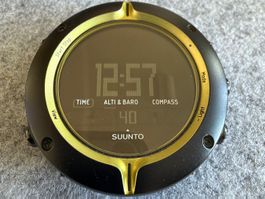 SUUNTO Core Alpine Edition | vielseitige Outdoor-Uhr