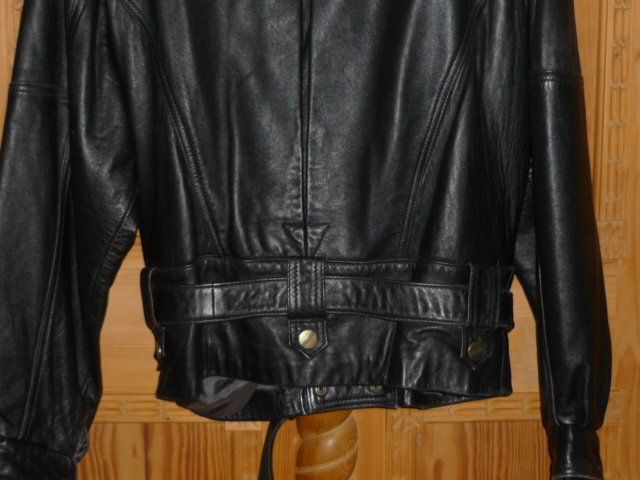 Jacken: SCHÖNER-JACKE GR. S.BIS GR. M.  ECHT LEDER – Gebraucht aus St.Gallen von Anso 3
