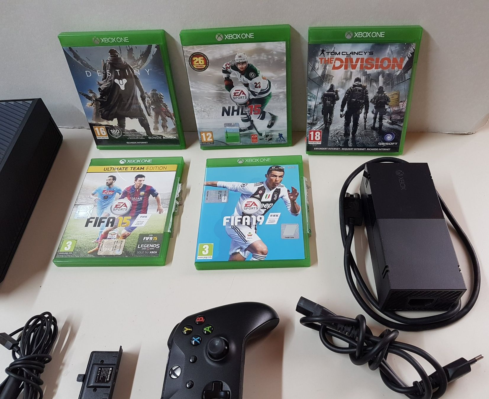 Microsoft Console: 😎 Xbox One mit Spiele – Usato da Schüpfheim venduto da Games_Spielkonsolen 1