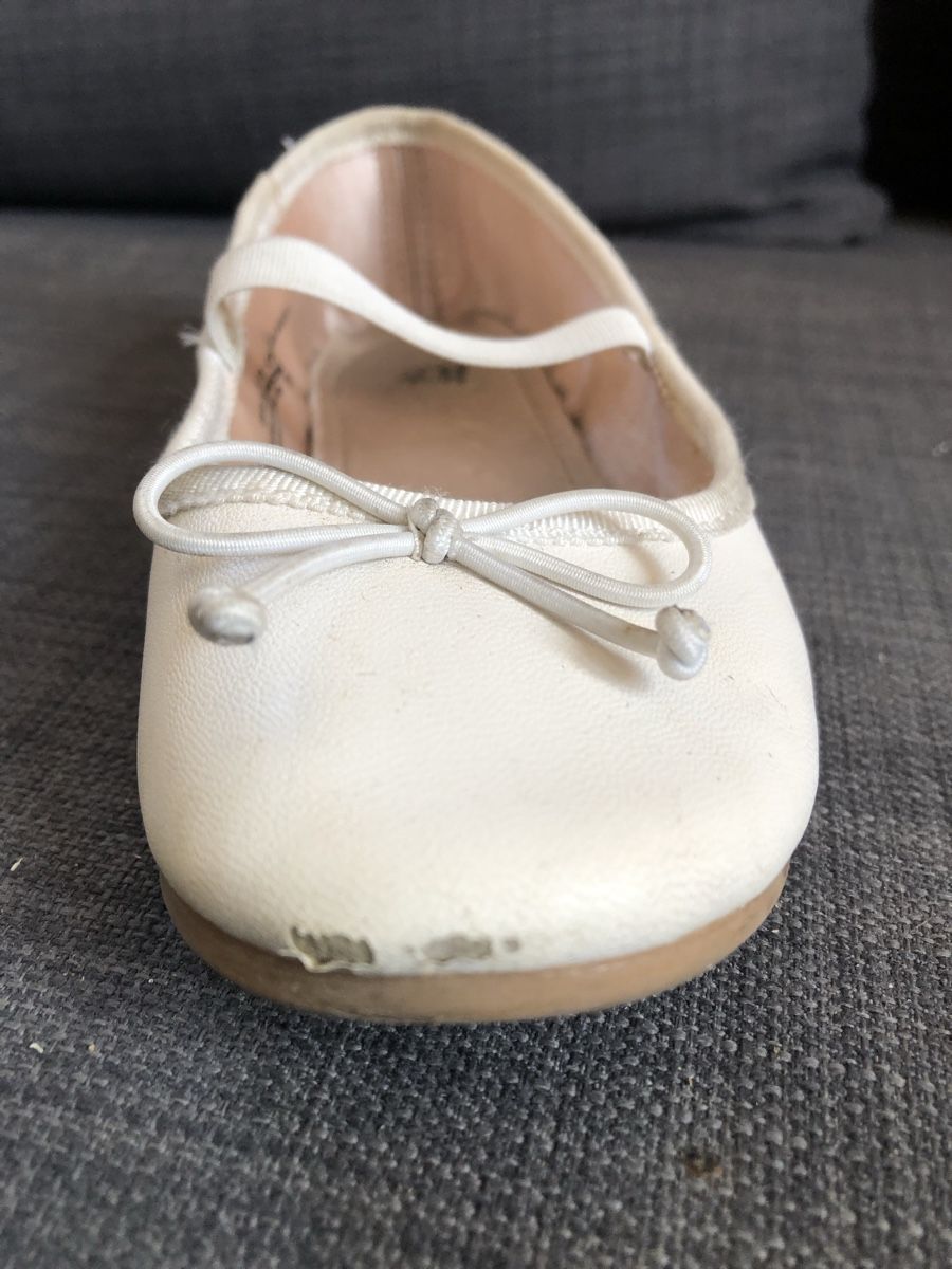H&M Schuhe für Mädchen: Mädchenhalbschuhe Ballerinaschuhe – Gebraucht aus Ried (Frutigen) von sosonsa 1