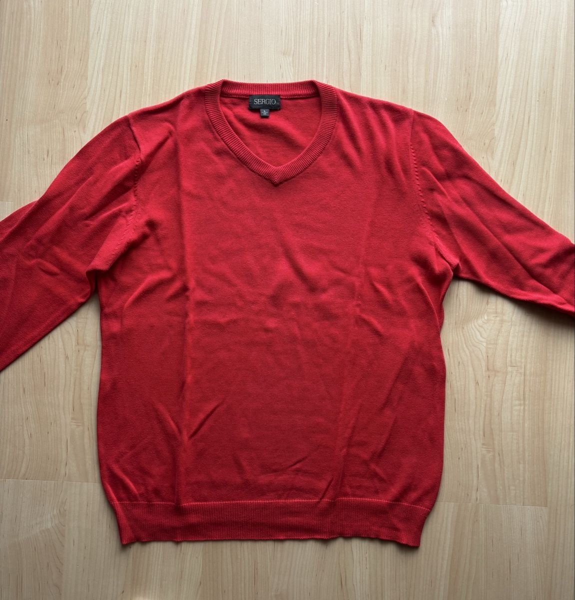 Pullover & Sweatshirts: Pull-over – Gebraucht aus Denens von RomainSecondeMain