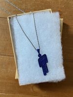 Billie Eilish blue blohsh necklace