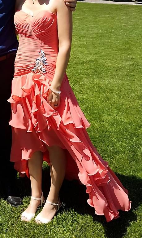 Robes: Abendkleid Gr 34 – D'occasion à Frutigen par rah_xt5n 3