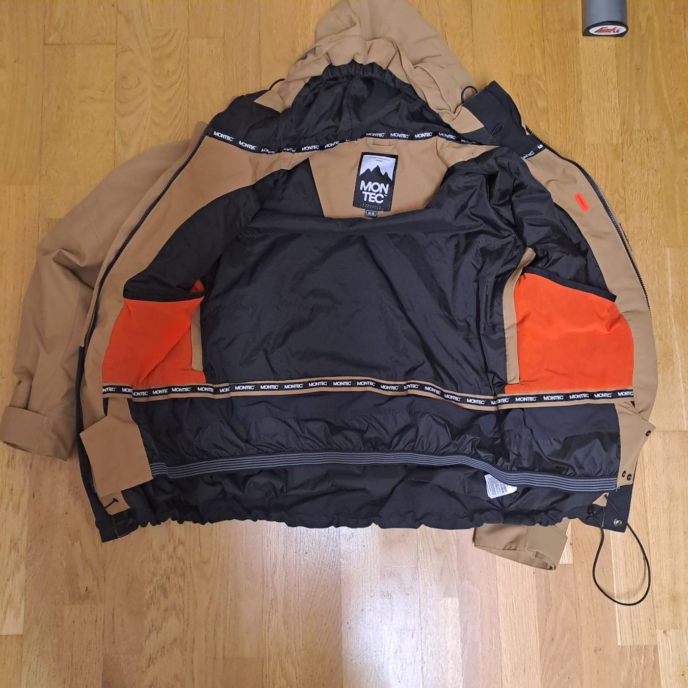 Montec Vestes: Skijacke Montec XS – D'occasion à Zollikofen par johnnyy07l 2