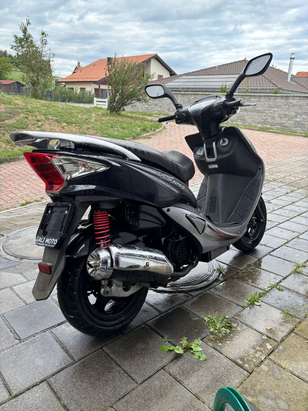 Sym Scooter: Scooter SYM  VS 125 – Usato da Surpierre venduto da rat_6gn6 2