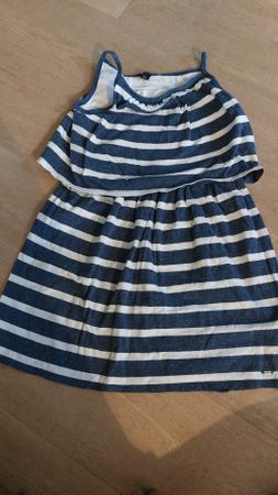 Tommy Hilfiger Sommerkleid gestreift Gr. 122