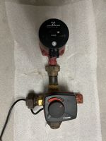 Grundfos Pumpe ALPHA1, 25-50 180 und Mischer ESBE ARA600