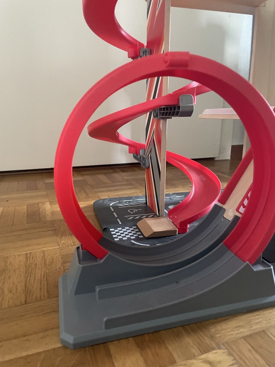 Haba Jouets: Haba Autogarage mit Looping – D'occasion à Maur par Viq 1