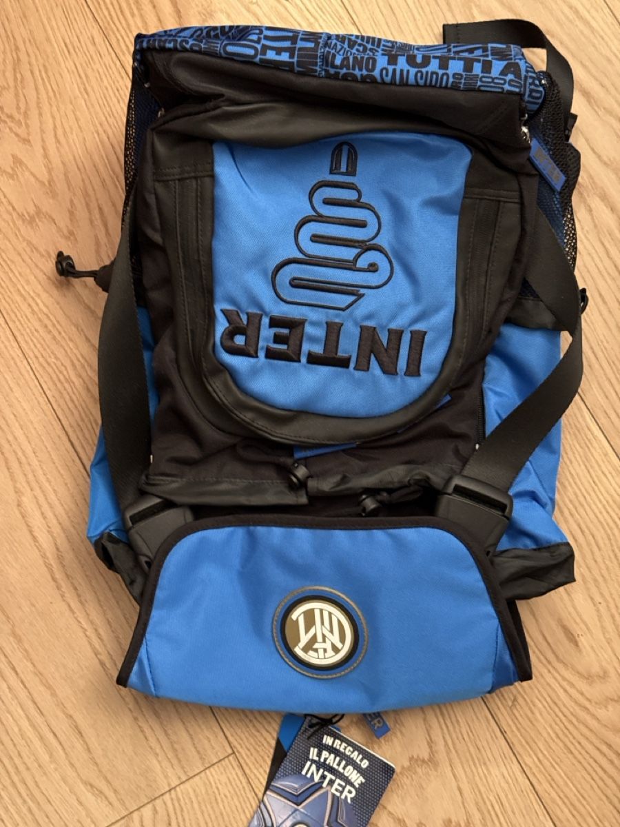Zaini: New Inter Milan Backpack & Ball Set - Great Gift! – Nuovo e nell'imballaggio originale da Geneve venduto da fed_grg5